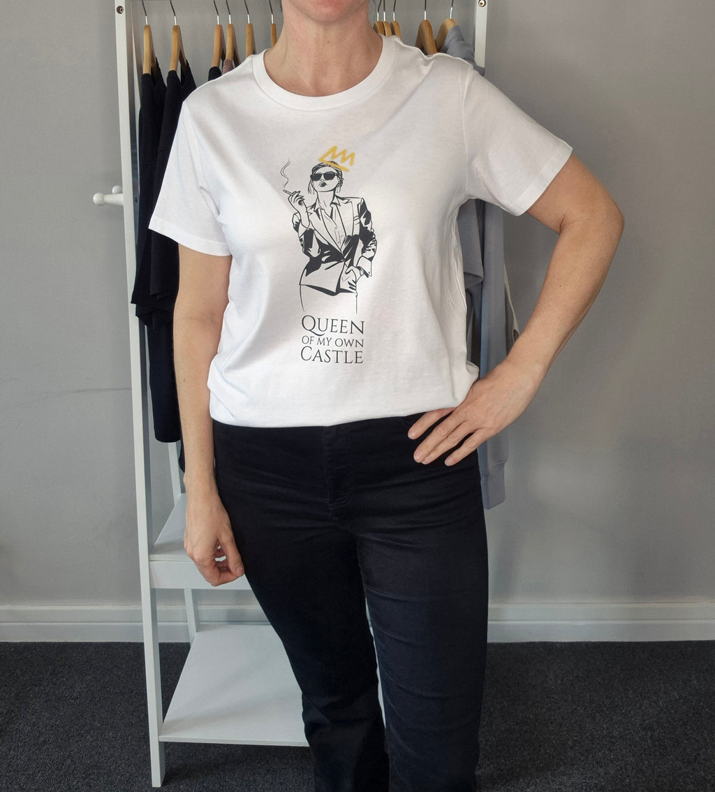 Queen Tee