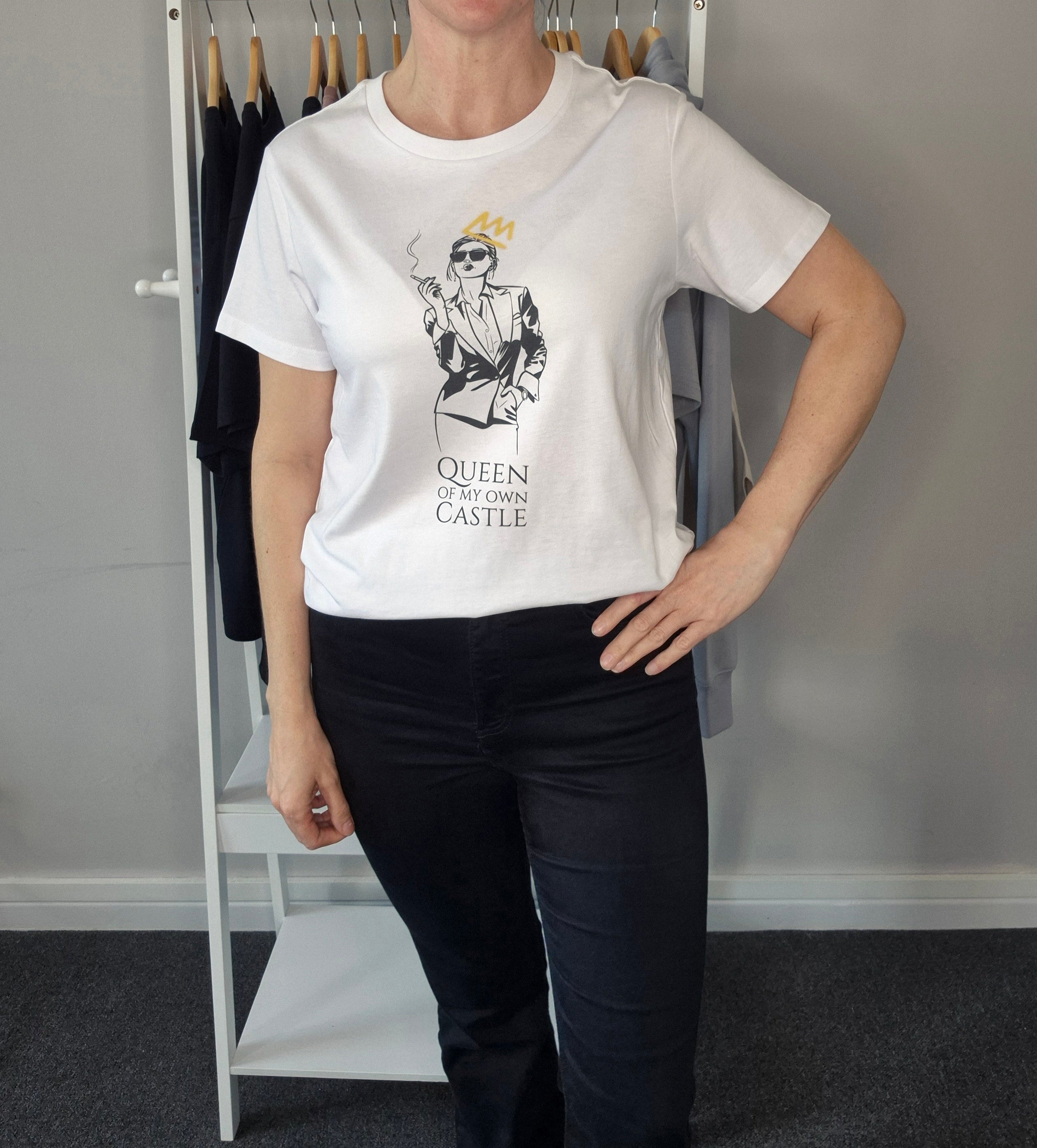 Queen Tee